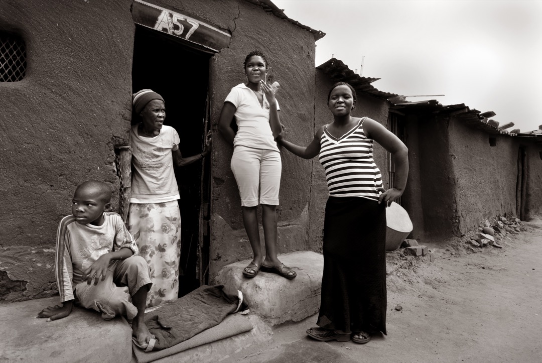 Augestine & Family BW